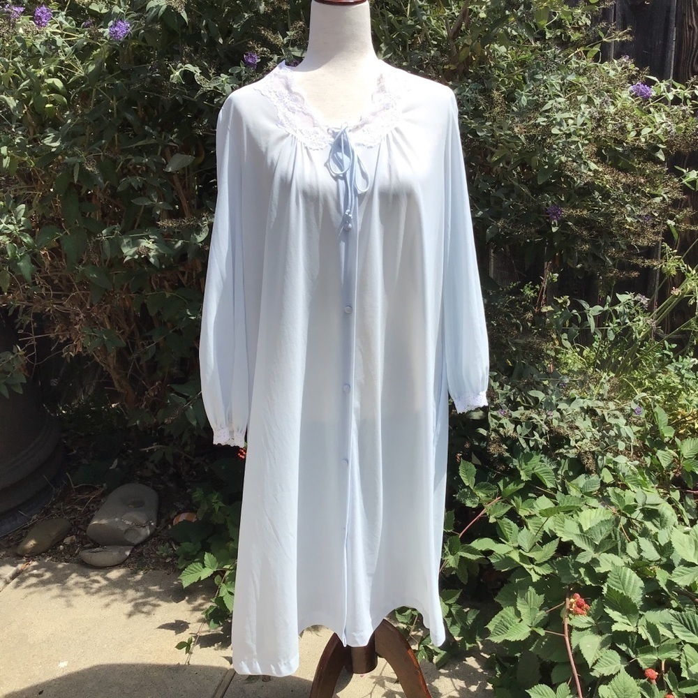 VTG Miss Elaine Nightgown Size M  Long Honeymoon Wedding Lace Trim Light…
